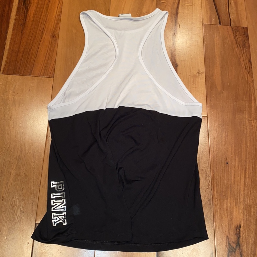 NWOT- VICTORIAS SECRET PINK RACERBACK LOGO TANK- SIZE XS